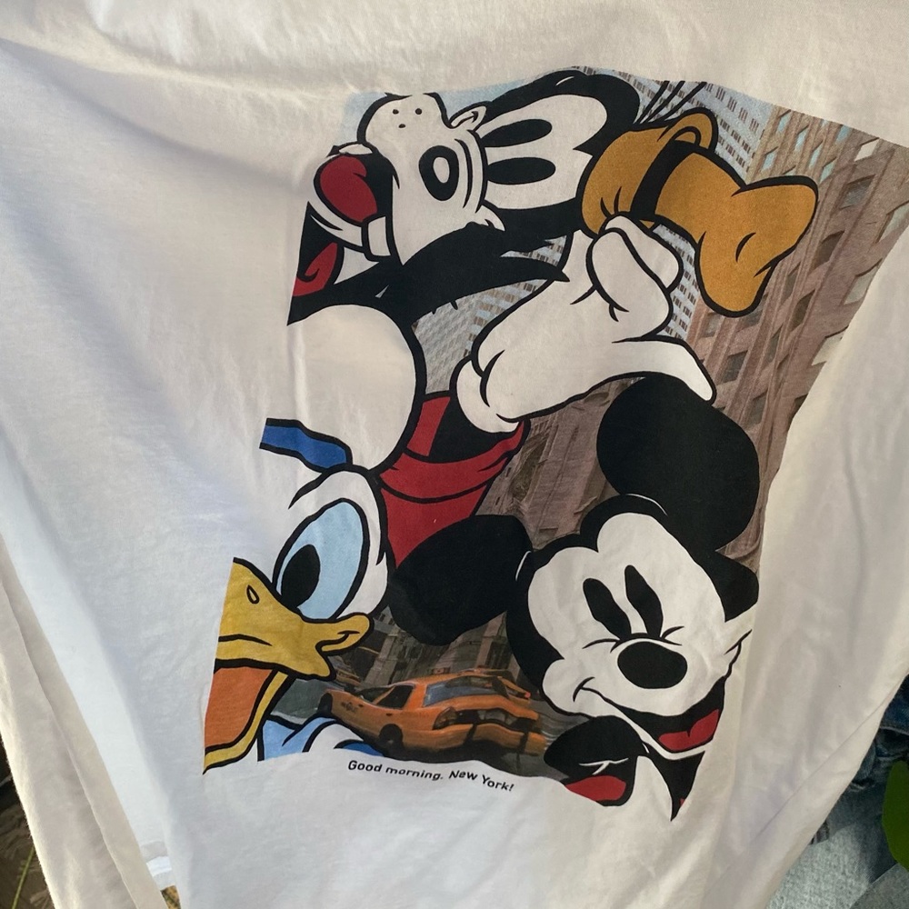 Zara Mickey New York Tshirt
